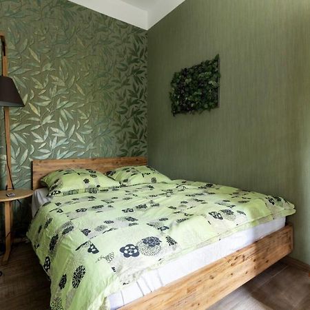 Appartment Im Villenviertel Ена Экстерьер фото