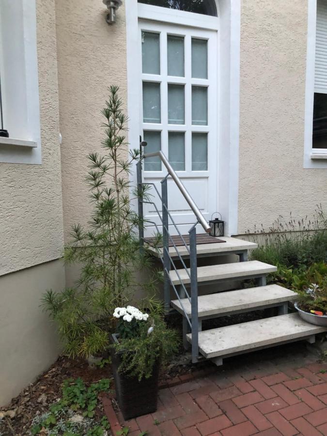 Appartment Im Villenviertel Ена Экстерьер фото